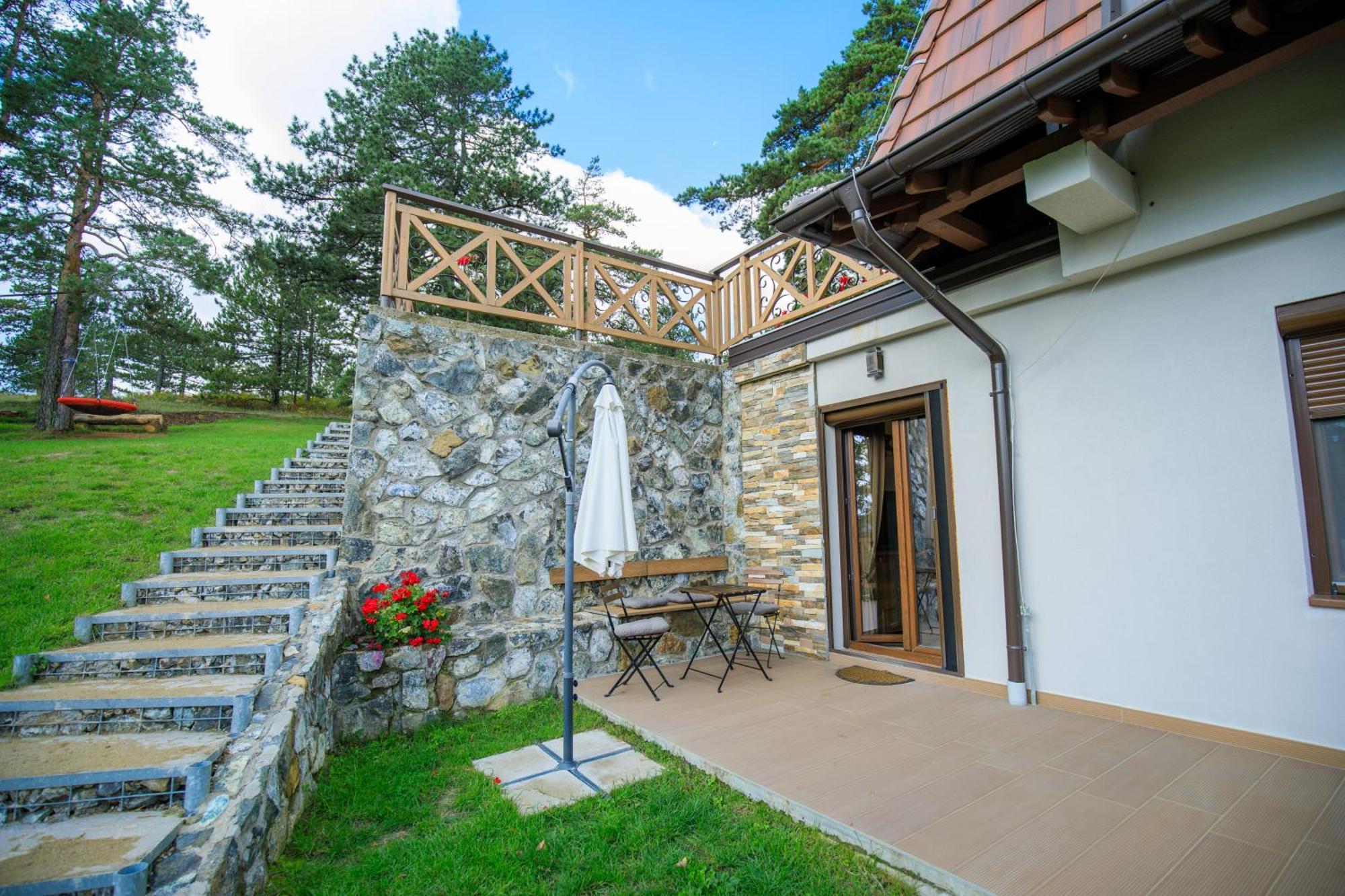 Katun Apartmani & Spa Divčibare Exteriör bild